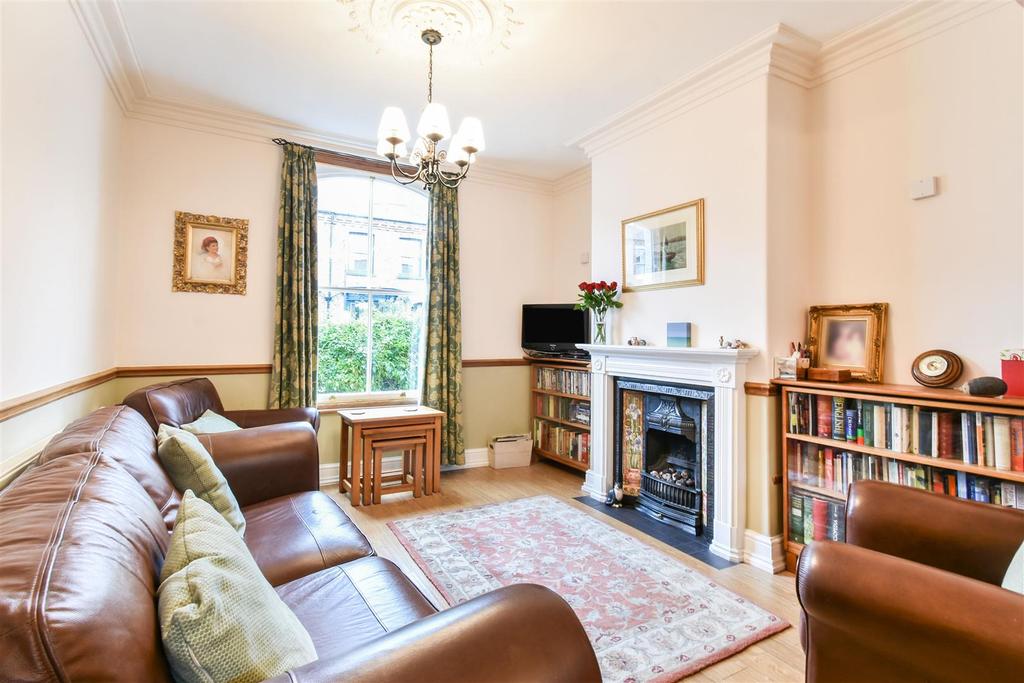 Victor Street, York 2 bed terraced house £425,000