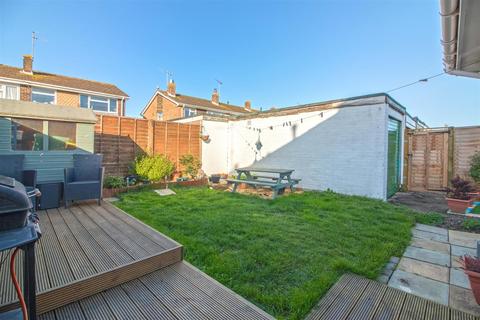 26 Kipling Avenue, Goring By Sea, Worthing, BN12 6LJ