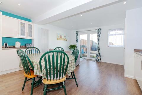 26 Kipling Avenue, Goring By Sea, Worthing, BN12 6LJ