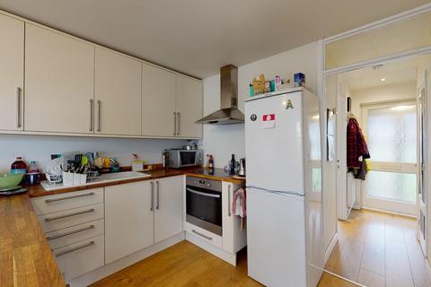 33 Headcorn Drive, Canterbury, CT2 7TR