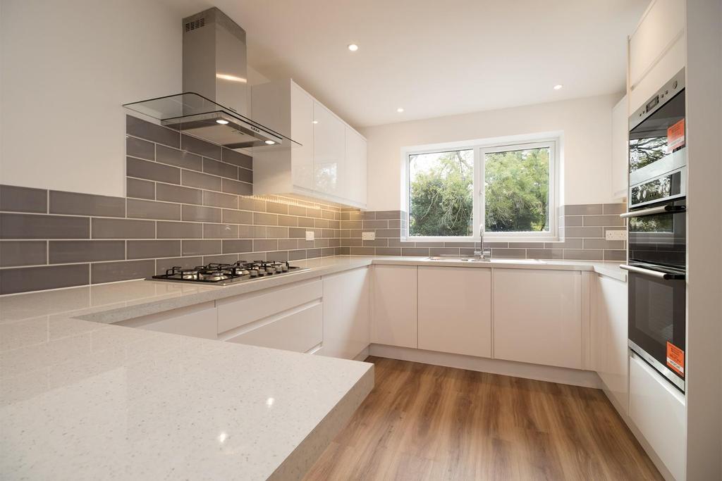 1 Cornfield Close