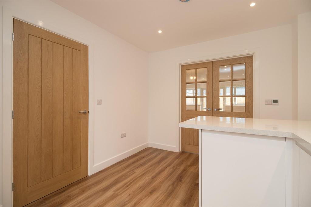 1 Cornfield Close