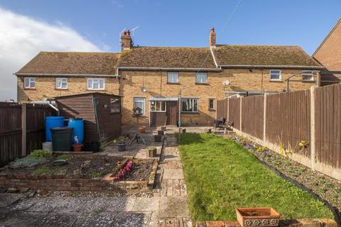16 Ivy Way, Folkestone, CT19 6JF