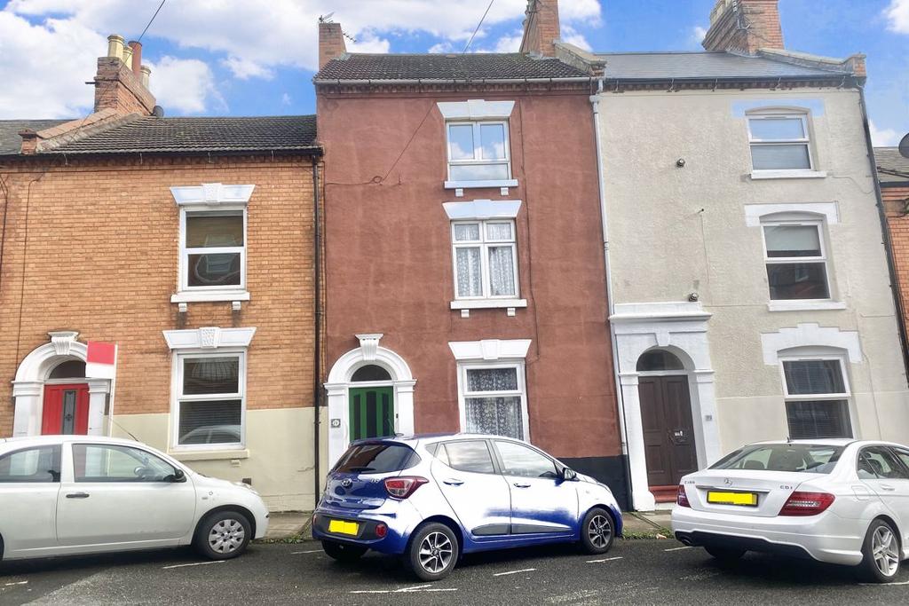 Denmark Road, Abington, Northampton, NN1 4 bed terraced house £229,950