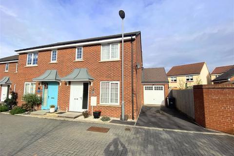 14 Fauld Drive Kingsway, Quedgeley, Gloucester, GL2 2HL