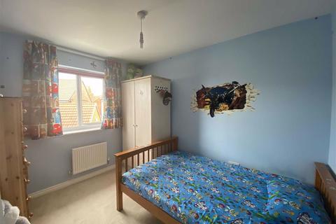 14 Fauld Drive Kingsway, Quedgeley, Gloucester, GL2 2HL