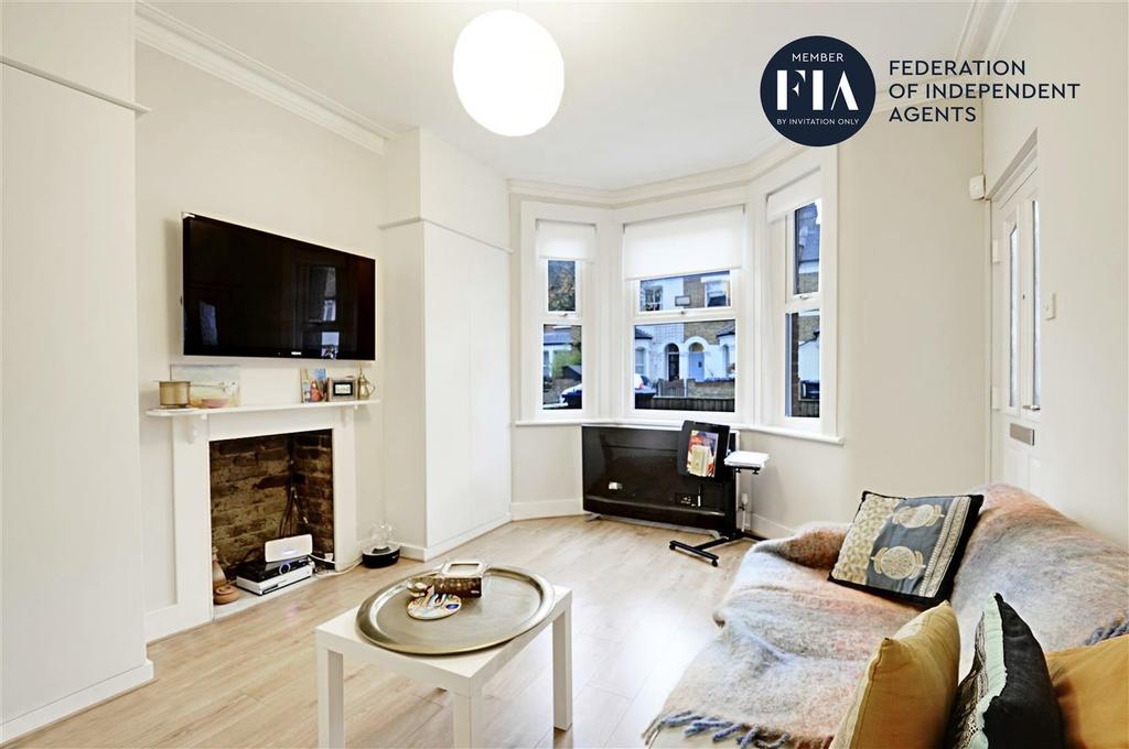 Darwin Road, Ealing 1 bed flat £1,400 pcm (£323 pw)
