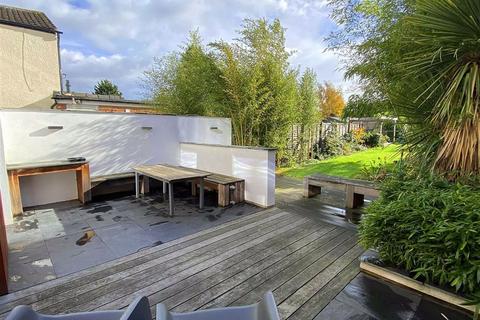 77 Mcintyre Road, Worcester, WR2 5LQ