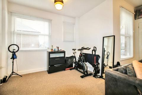 1 bedroom apartment to rent, Amelia Court, 61 Southampton Street, Hampshire, GU14