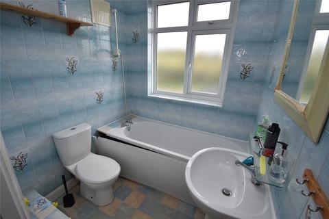 1 Links Way, Luton, LU2 7AJ