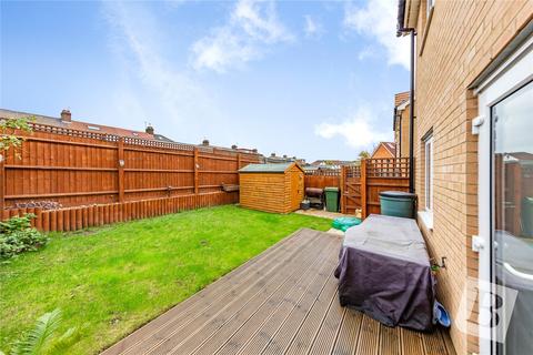 19 Regna Close, Rainham, RM13 9FQ