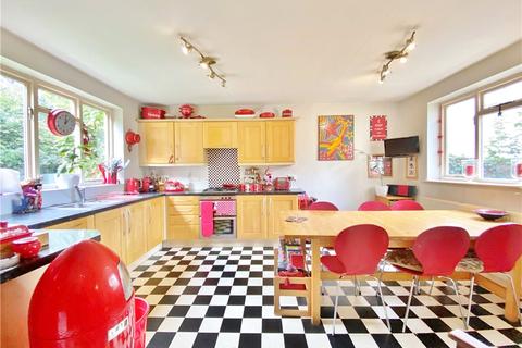 199 Argyle Avenue, Hounslow, TW3 2LR