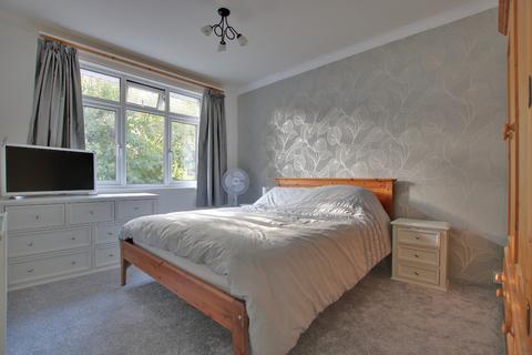 55 Chamberlain Road, Highfield, Southampton, SO17 1PQ