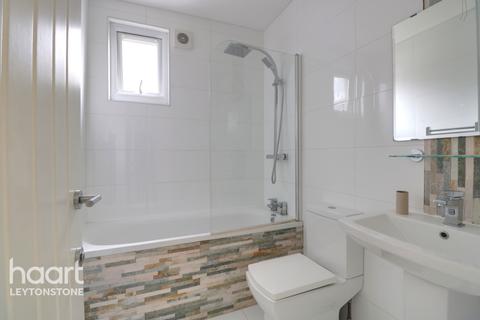 502a Lea Bridge Road, London, E10 7DT