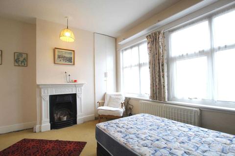 5 Priest Hill, Caversham, Reading, RG4 7RZ