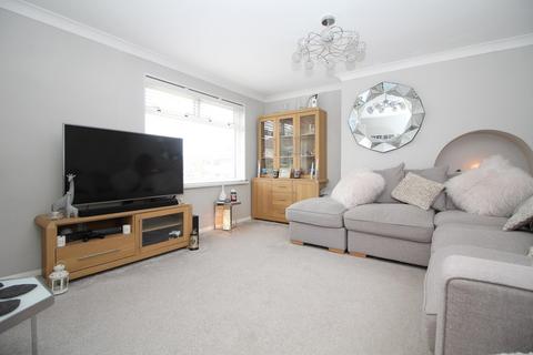 3 Pyms Road, Chelmsford, CM2 8PY