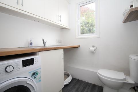 3 Pyms Road, Chelmsford, CM2 8PY