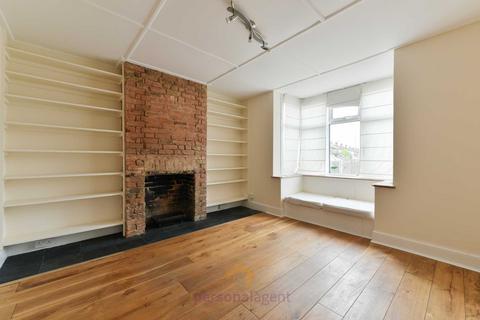 undefined, Miles Road, Epsom