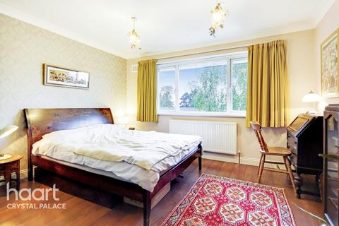33 Ellery Road, London, SE19 3QG