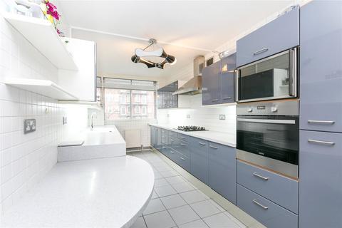3 bedroom flat to rent, Century Court, Grove End Road, St John's Wood, London