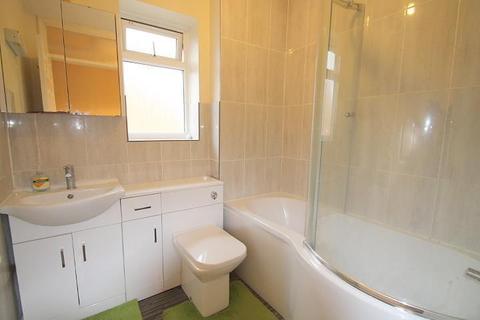 12 Argent Close, Egham, TW20 8XB