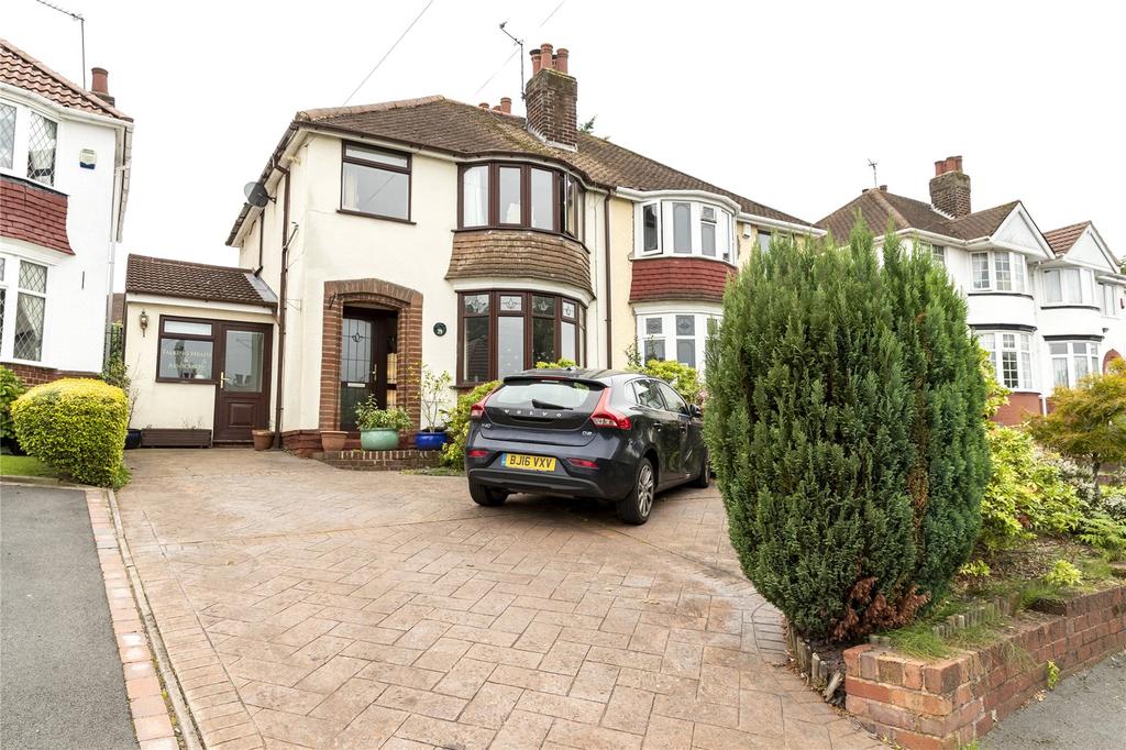 Oak Crescent, Tividale, Oldbury, West... 3 bed semidetached house £