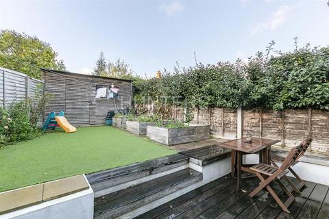 30 Ulysses Road, London, NW6 1EE