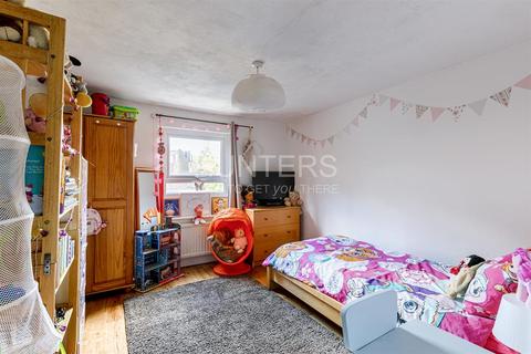 30 Ulysses Road, London, NW6 1EE