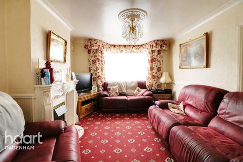 128 Ballards Road, Dagenham, RM10 9AB
