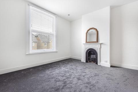 4 Rooksmead Road, Sunbury-on-thames, TW16 6PD