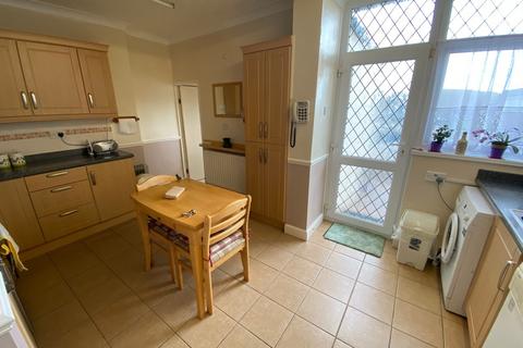 10 Fern Terrace, Tonypandy, CF40 2AL