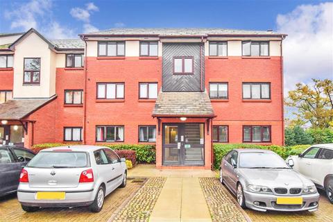 104 Maple Gate, Loughton, IG10 1PR