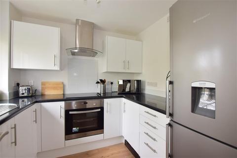 104 Maple Gate, Loughton, IG10 1PR