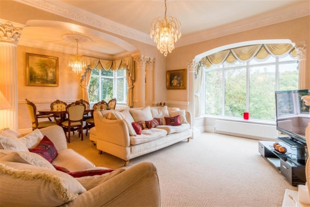 Drawing room