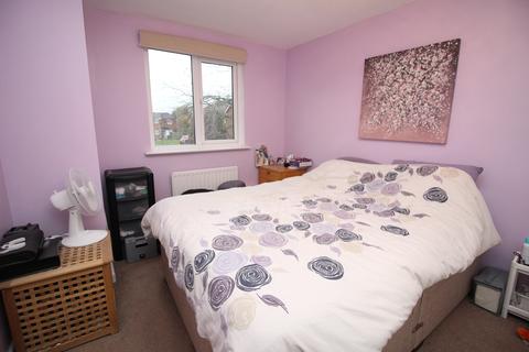 9 Chiltern Close, Worcester Park, KT4 8LW