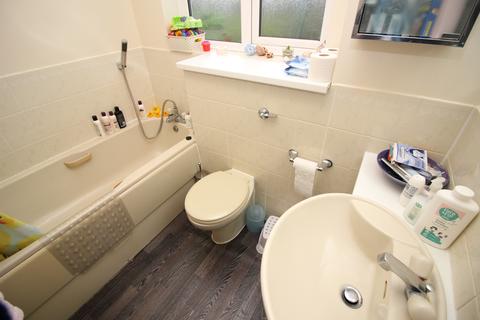9 Chiltern Close, Worcester Park, KT4 8LW