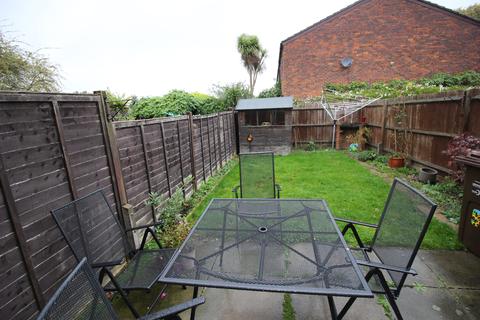 9 Chiltern Close, Worcester Park, KT4 8LW