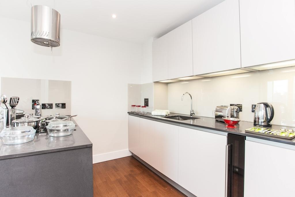 Kitchen (Custom)
