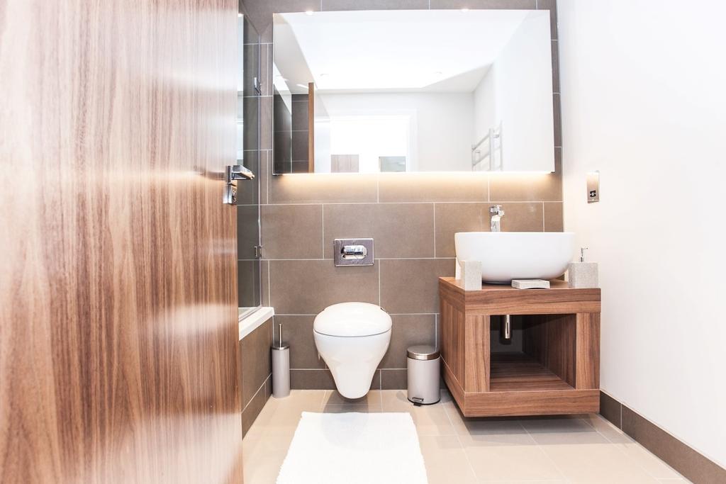 Bathroom (Custom)