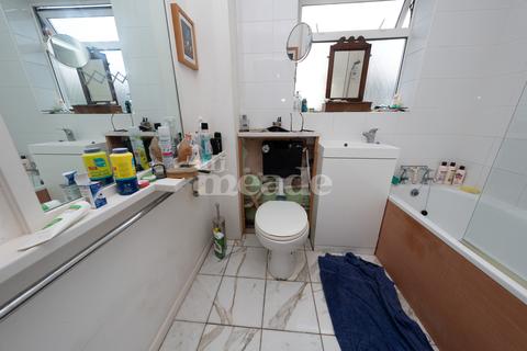 Flat 1, Larkswood Court The Avenue, London, E4 9SF