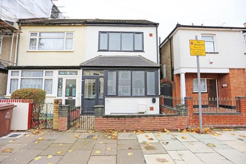 Gordon Road, Chadwell Heath, RM6
