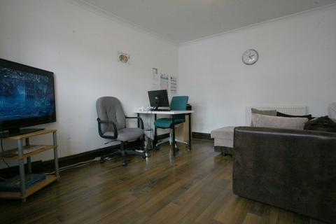 3 bedroom end of terrace house for sale, Stanford Close, Romford, RM7