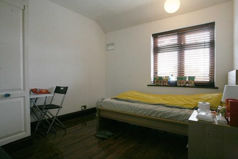 11 Stanford Close, Romford, RM7 9PP