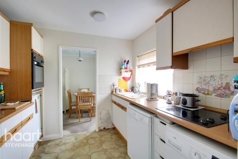 21 Austen Paths, Stevenage, SG2 0NJ