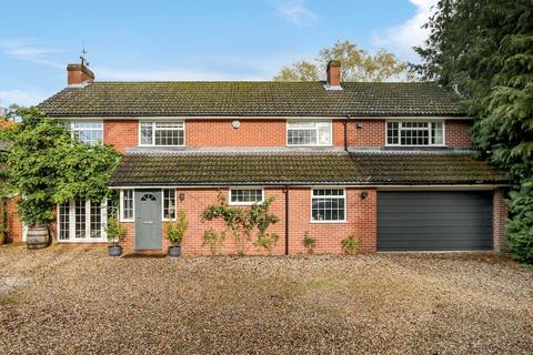 The Birches Beckfords, Upper Basildon, Reading, RG8 8PB