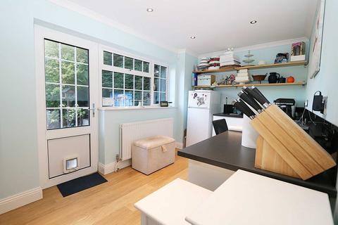 The Birches Beckfords, Upper Basildon, Reading, RG8 8PB
