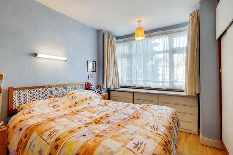 33 Meadow Way, Wembley, HA9 7LB
