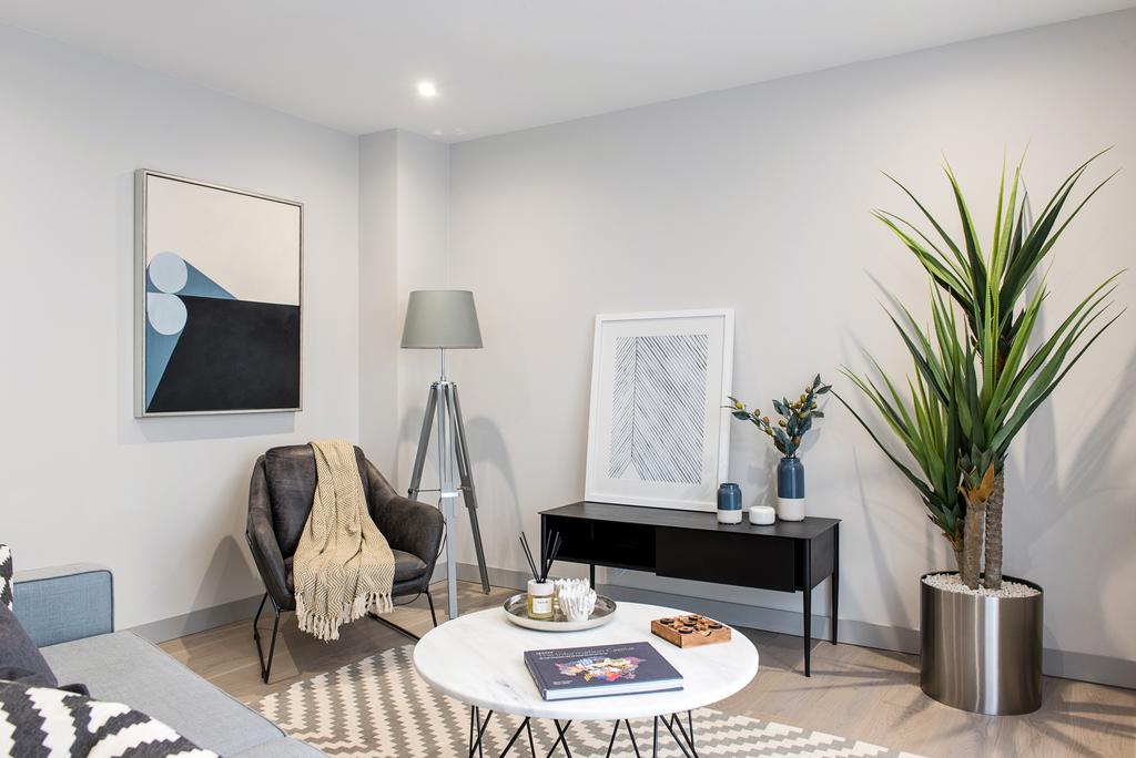 Jigsaw, West Ealing, W13 1 bed apartment £450,000