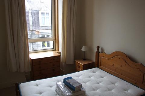 1 bedroom flat to rent, Wallfield Place, Rosemount, Aberdeen, AB25