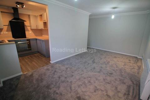 2 bedroom apartment to rent, Kings Road, Reading